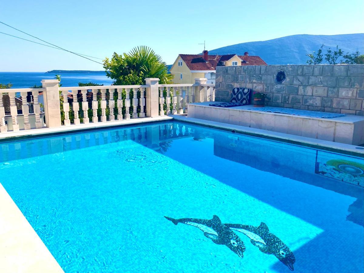 Guest House Vila Eli Herceg Novi Ngoại thất bức ảnh