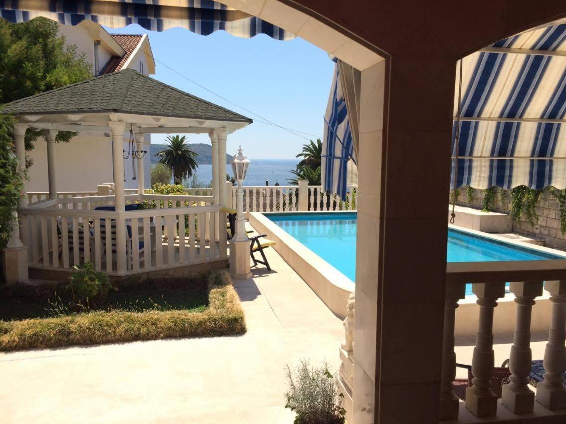 Guest House Vila Eli Herceg Novi Ngoại thất bức ảnh