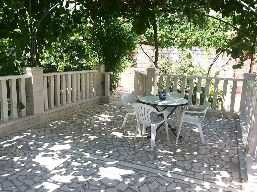 Guest House Vila Eli Herceg Novi Ngoại thất bức ảnh