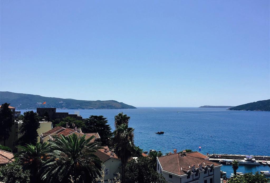 Guest House Vila Eli Herceg Novi Ngoại thất bức ảnh